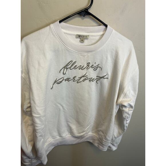 Albion Fit XL White Crewneck Sweatshirt French Embroidery Cotton Top - Picture 3 of 8
